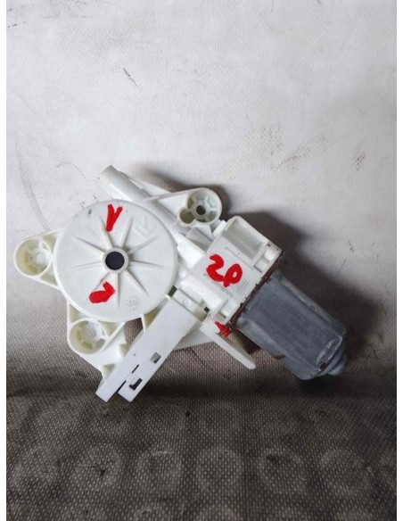 MOTOR ELEVALUNAS DELANTERO DERECHO FORD FOCUS C-MAX (CAP)(2003) - 116485
