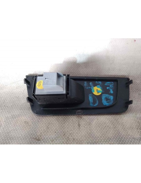 MANDO ELEVALUNAS DELANTERO DERECHO AUDI A1 (8X1) - 164618