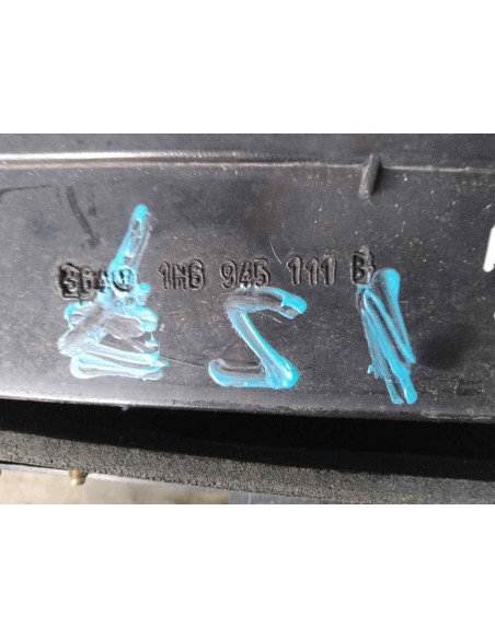 PILOTO TRASERO IZQUIERDO VOLKSWAGEN GOLF III (1H1)(11 1991) - 107367