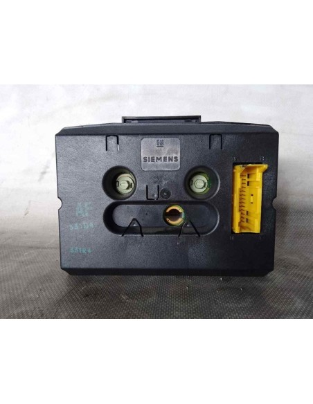 PANTALLA MULTIFUNCION OPEL ZAFIRA A - 120913