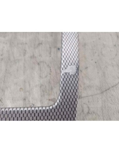 MOLDURA MERCEDES-BENZ CLASE C (BM 203)...