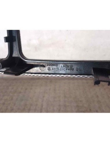 MOLDURA MERCEDES-BENZ CLASE C (BM 203)...