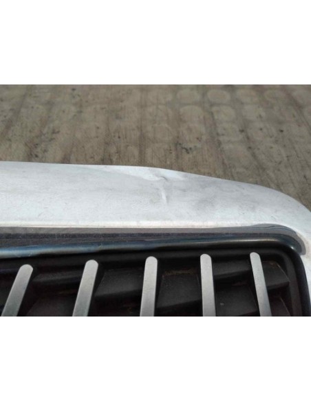 REJILLA DELANTERA LANCIA YPSILON (101) - 139707