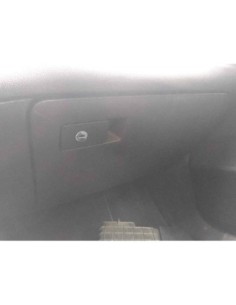 GUANTERA VOLKSWAGEN PASSAT BERLINA (3C2) - 182331