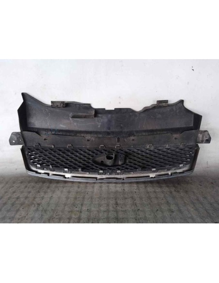 REJILLA DELANTERA FORD FOCUS BERLINA (CB4) - 124638