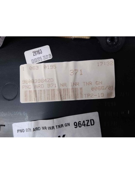 GUARNECIDO PUERTA TRASERA DERECHA CITROEN C4 BERLINA - 111007