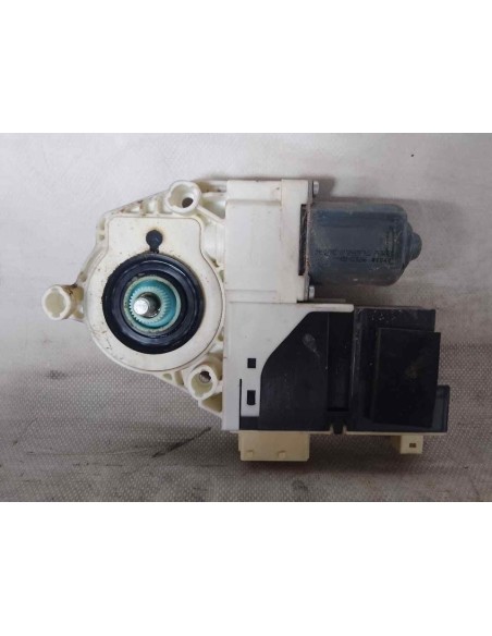 MOTOR ELEVALUNAS DELANTERO IZQUIERDO CITROEN C4 BERLINA - 96761