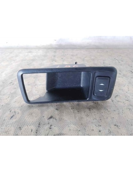 MANDO ELEVALUNAS DELANTERO DERECHO FORD FOCUS BERLINA (CAP) - 181861