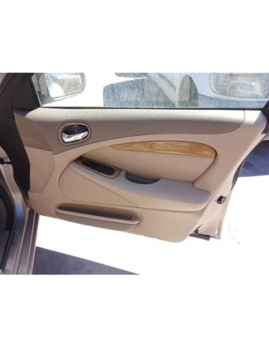 GUARNECIDO PUERTA DELANTERA DERECHA JAGUAR...