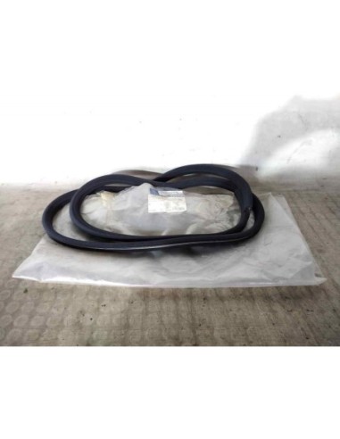 GOMAS CONTORNO PUERTA MERCEDES-BENZ CLASE 124...