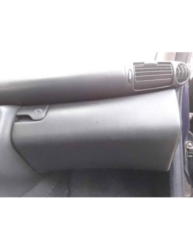 GUANTERA MERCEDES-BENZ CLASE C (BM 203) BERLINA...