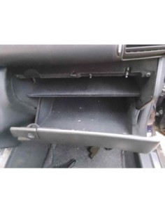 GUANTERA MERCEDES-BENZ CLASE C (BM 203) BERLINA - 146785 2