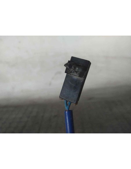 ELEVALUNAS DELANTERO DERECHO NISSAN PICKUP (D22) - 127757