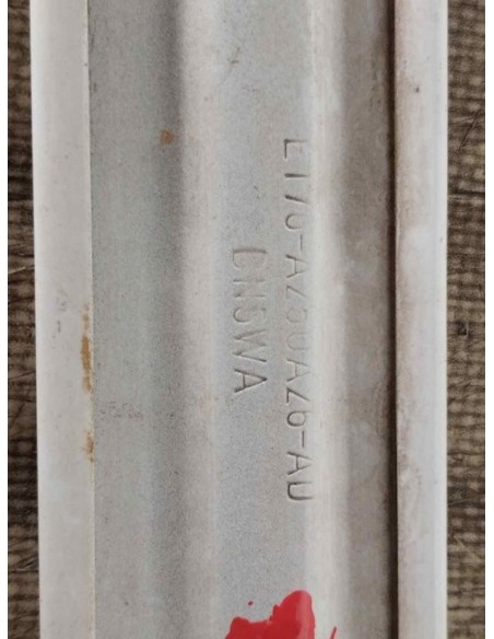 MOLDURAS TRASERAS FORD TOURNEO COURIER (C4A) - 134106