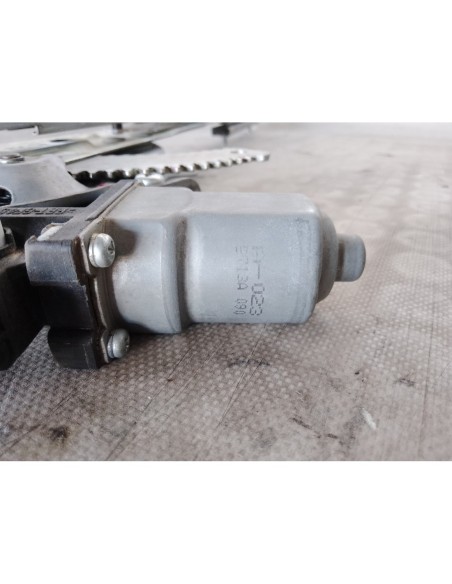 ELEVALUNAS DELANTERO DERECHO PEUGEOT ION - 114364