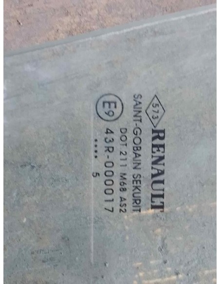 LUNA DELANTERA DERECHA RENAULT MEGANE II COUPE/CABRIO - 104904