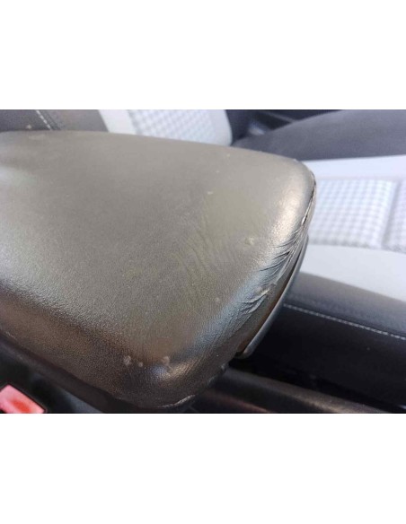 APOYABRAZOS CENTRAL AUDI A1 (8X1) - 164701