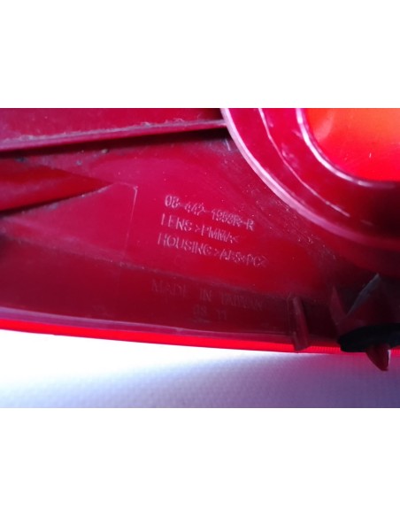 PILOTO TRASERO DERECHO OPEL CORSA D - 100350