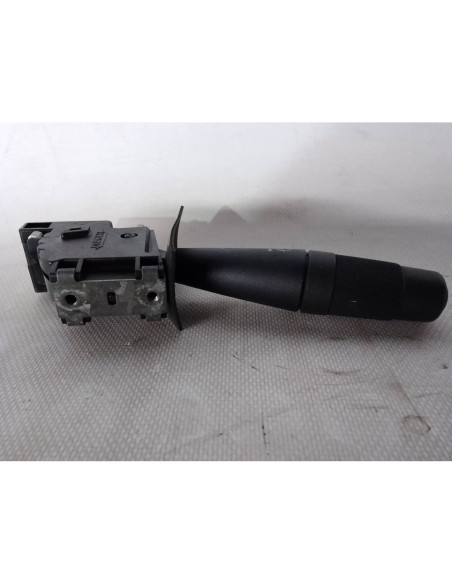 MANDO LIMPIA PEUGEOT 205 BERLINA - 99849