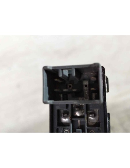 MANDO ELEVALUNAS DELANTERO DERECHO DAEWOO NUBIRA BERLINA - 91789