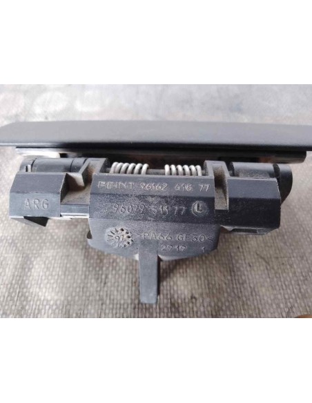 MANETA EXTERIOR TRASERA IZQUIERDA PEUGEOT 306 3/5 PT  / 4 PT  (S2) - 92540