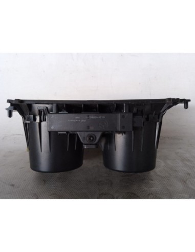 CENICERO BMW SERIE 1 BERLINA 5P (F20) - 94963