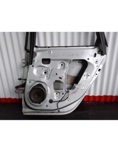 PUERTA TRASERA DERECHA OPEL ASTRA J BERLINA 5P...