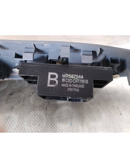 MANDO ELEVALUNAS TRASERO DERECHO PEUGEOT ION - 95518