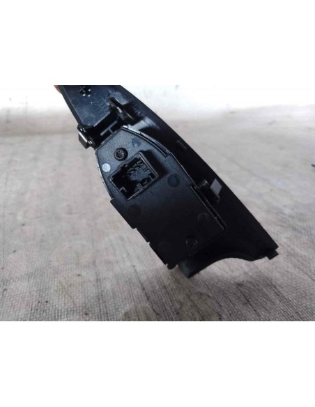 MANDO ELEVALUNAS TRASERO DERECHO ALFA ROMEO GIULIETTA (191) - 96404