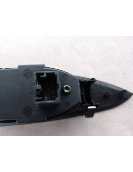 MANDO ELEVALUNAS TRASERO IZQUIERDO ALFA ROMEO GIULIETTA (191) - 96405