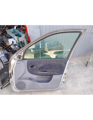 PUERTA DELANTERA DERECHA RENAULT MEGANE I BERL...