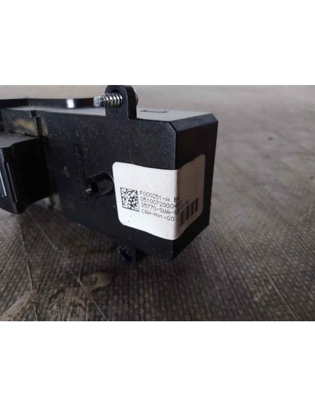 MANDO ELEVALUNAS TRASERO IZQUIERDO HONDA CR-V (RE) - 96673