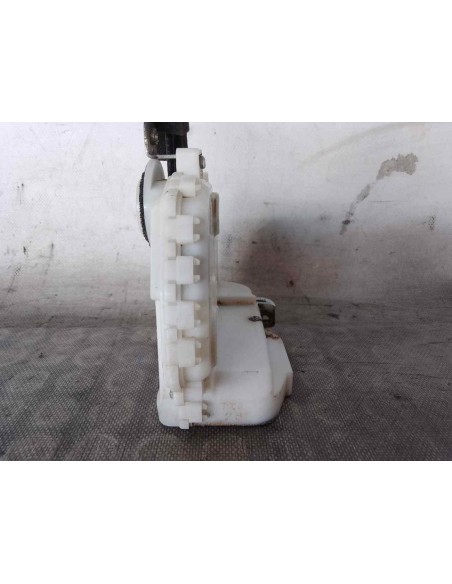 CERRADURA PUERTA TRASERA DERECHA HONDA CR-V (RE) - 96675