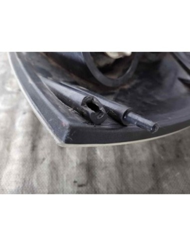 PILOTO TRASERO IZQUIERDO RENAULT MEGANE II...