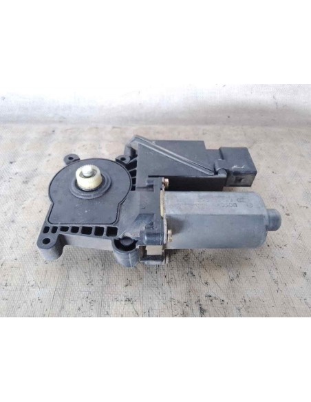 MOTOR ELEVALUNAS TRASERO DERECHO MERCEDES-BENZ CLASE E (BM 210) BERLINA - 97231