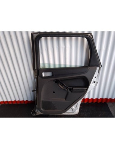 PUERTA TRASERA DERECHA FORD FOCUS SPORTBREAK...