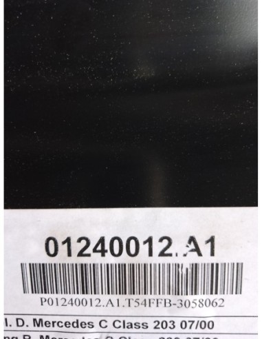 ALETA DELANTERA DERECHA MERCEDES-BENZ CLASE C...