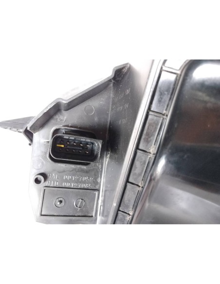 FARO DERECHO OPEL ZAFIRA C - 102571