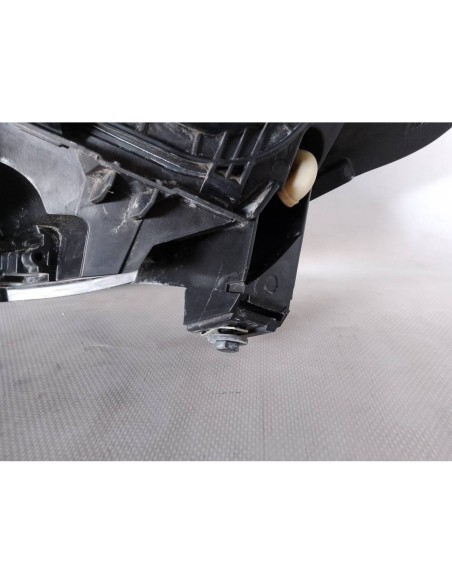 FARO DERECHO OPEL ZAFIRA C - 102571