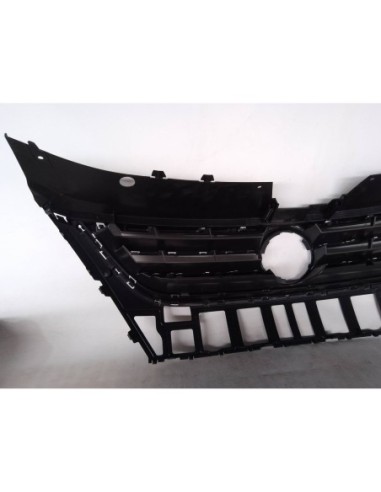 REJILLA DELANTERA VOLKSWAGEN PASSAT CC (357) -...