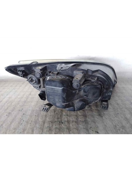 FARO IZQUIERDO FORD FOCUS BERLINA (CB4) - 103026