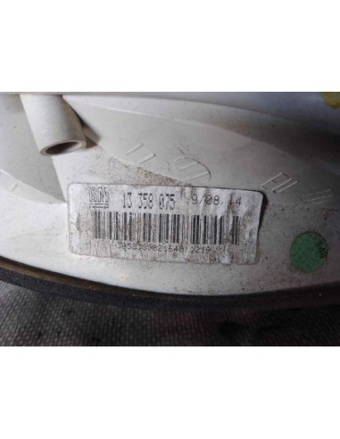 PILOTO TRASERO IZQUIERDO INTERIOR OPEL ASTRA J...