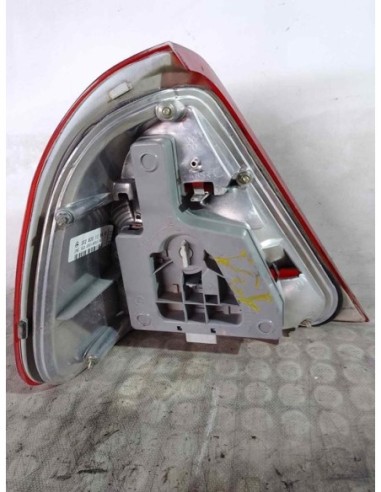 PILOTO TRASERO DERECHO MERCEDES-BENZ CLASE C...