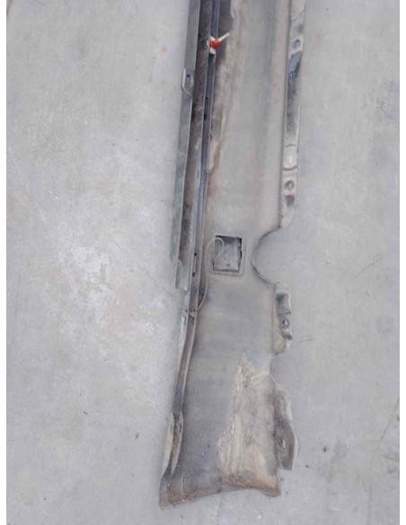 FALDON LATERAL MERCEDES-BENZ CLASE E (BM 124) COUPE/CABRIO - 104279