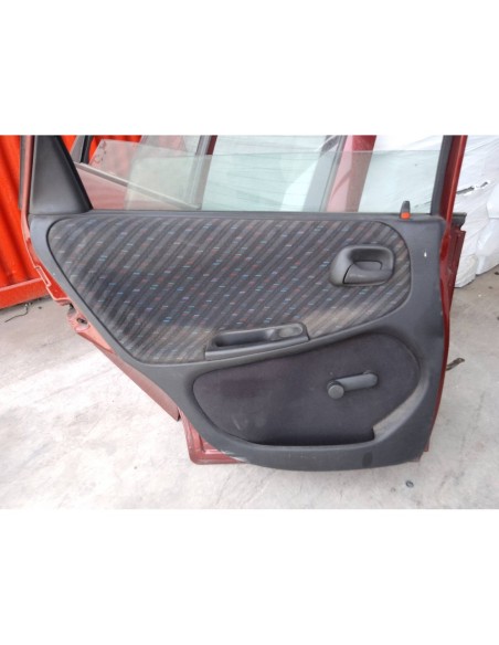 PUERTA TRASERA IZQUIERDA OPEL ASTRA F BERLINA - 104465
