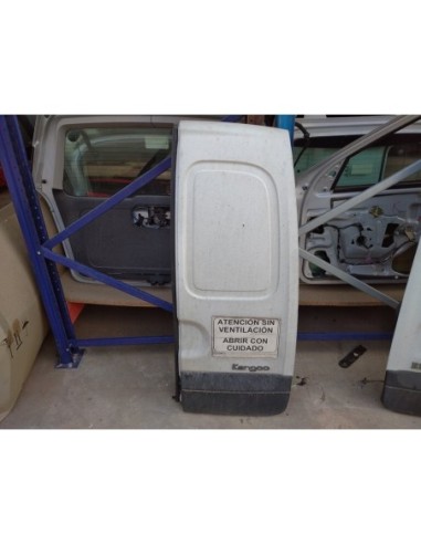 PUERTA TRASERA DERECHA RENAULT KANGOO I (F/KC0)...