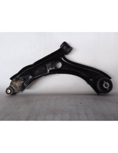 BRAZO SUSPENSION INFERIOR DELANTERO DERECHO...
