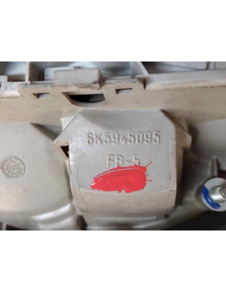 PILOTO TRASERO IZQUIERDO SEAT CORDOBA BERLINA (6K2) - 104740