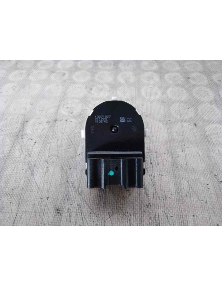 MANDO RETROVISOR OPEL ASTRA J BERLINA 5P - 105410