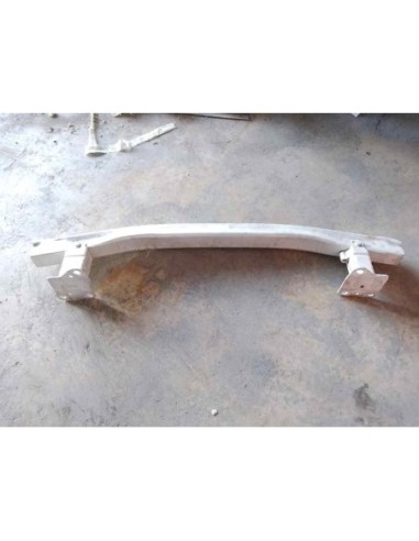 REFUERZO PARAGOLPES DELANTERO RENAULT MEGANE II...